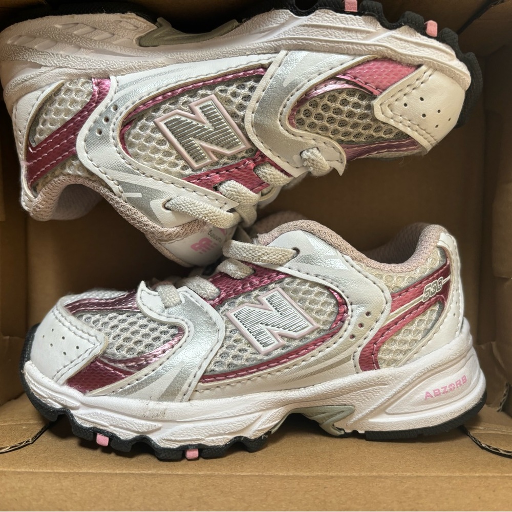 Kids new balance size 6c worn